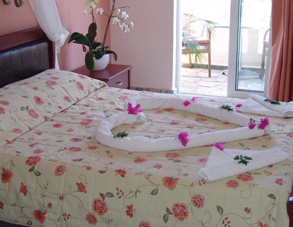 Malou Apartments Káto Darátsos Rom bilde